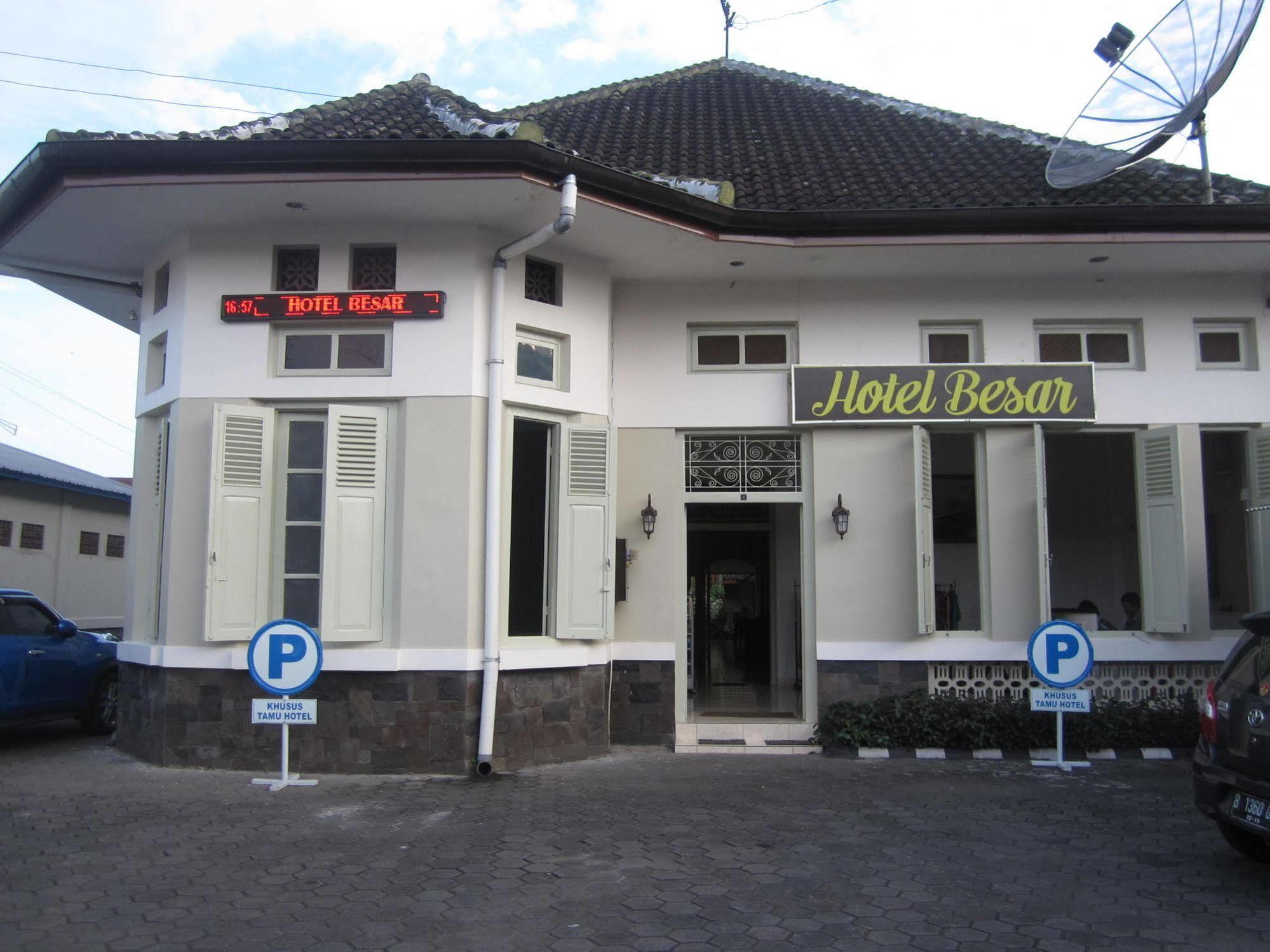 Hotel Besar Purwokerto Exteriér fotografie